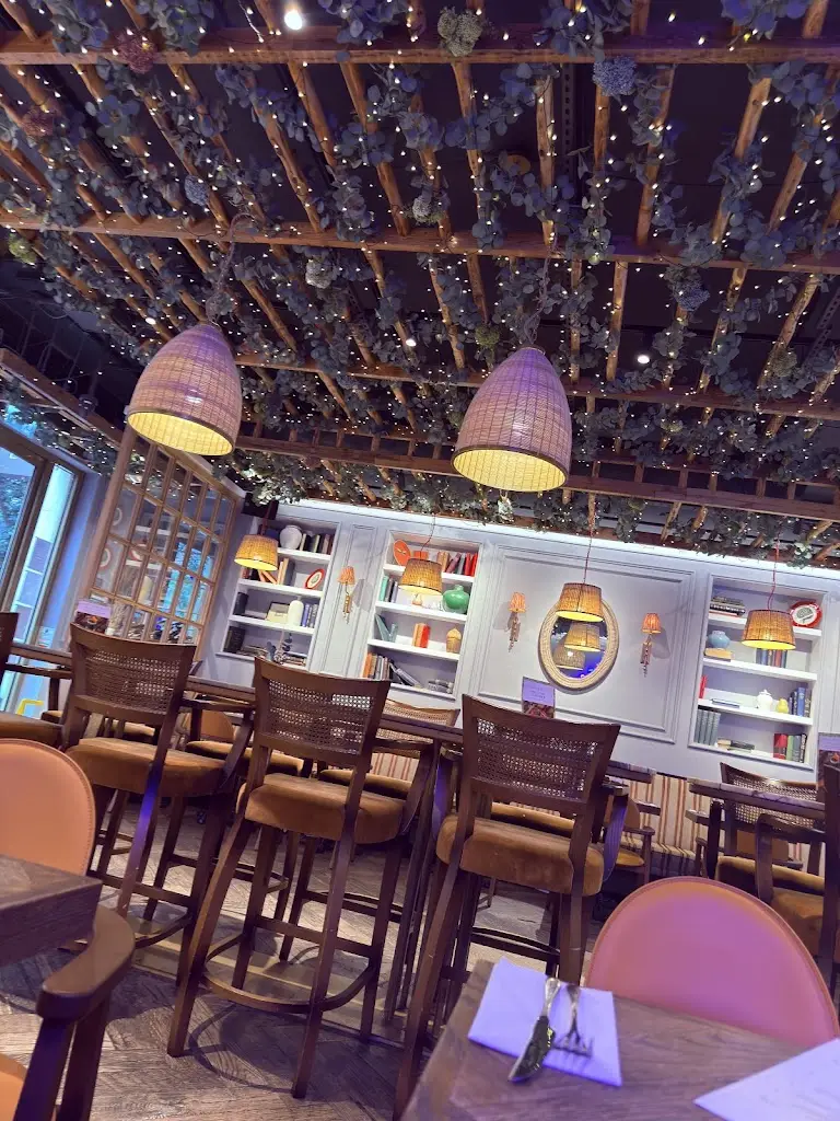 Sean Ratcliff_L'ETO Brompton Road_Brompton_review