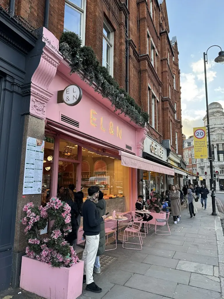 Eat Lebö (Brompton Road) restaurant in Brompton