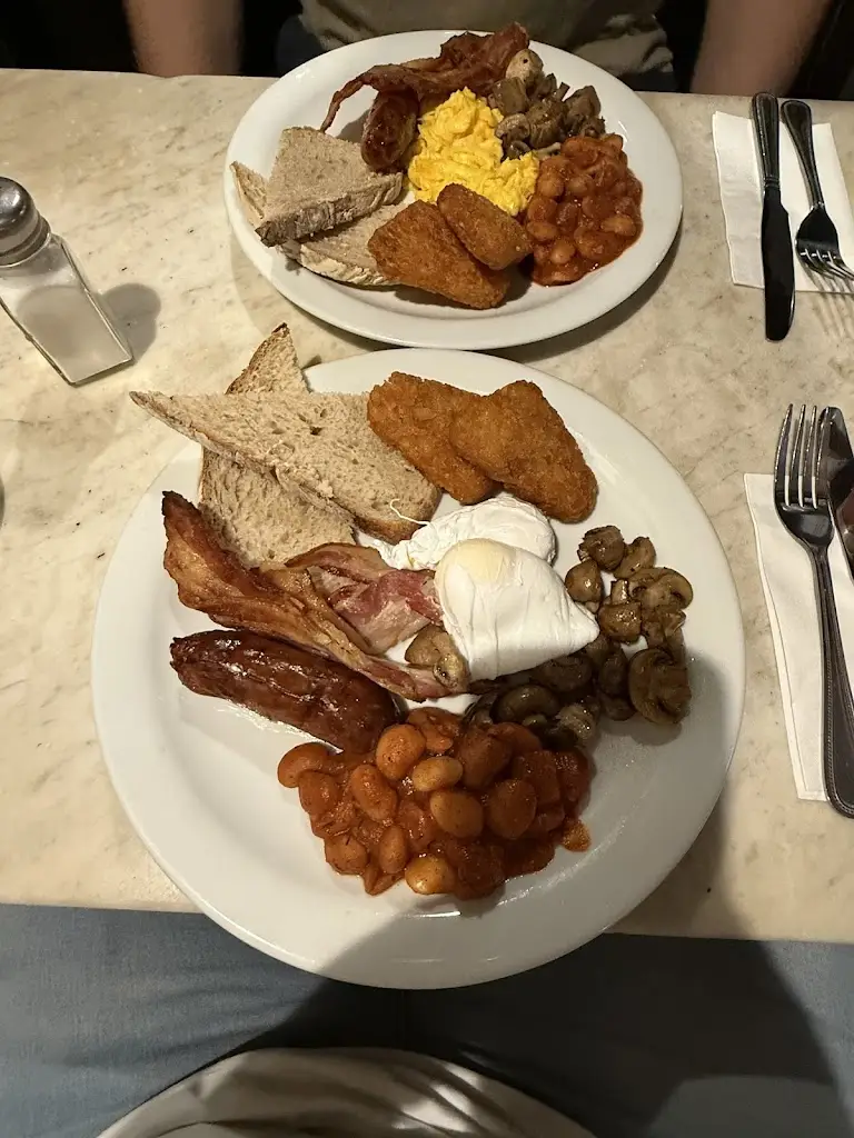 Kris Vicente_Troubadour_Brompton_review