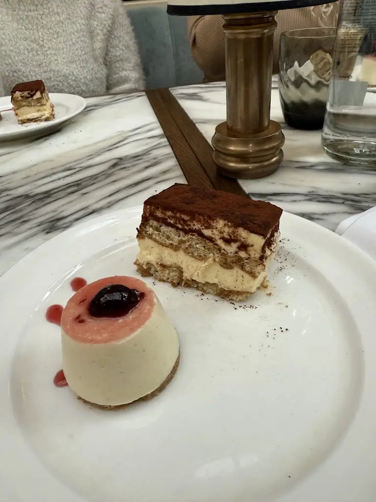 Menu_Cecconi's Bicester_Ambrosden_image_7