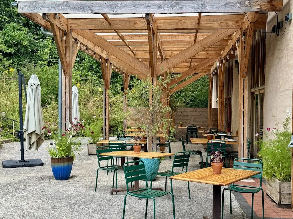 Riverford Field Kitchen - Organic Restaurant_Buckfastleigh_slider_image_1