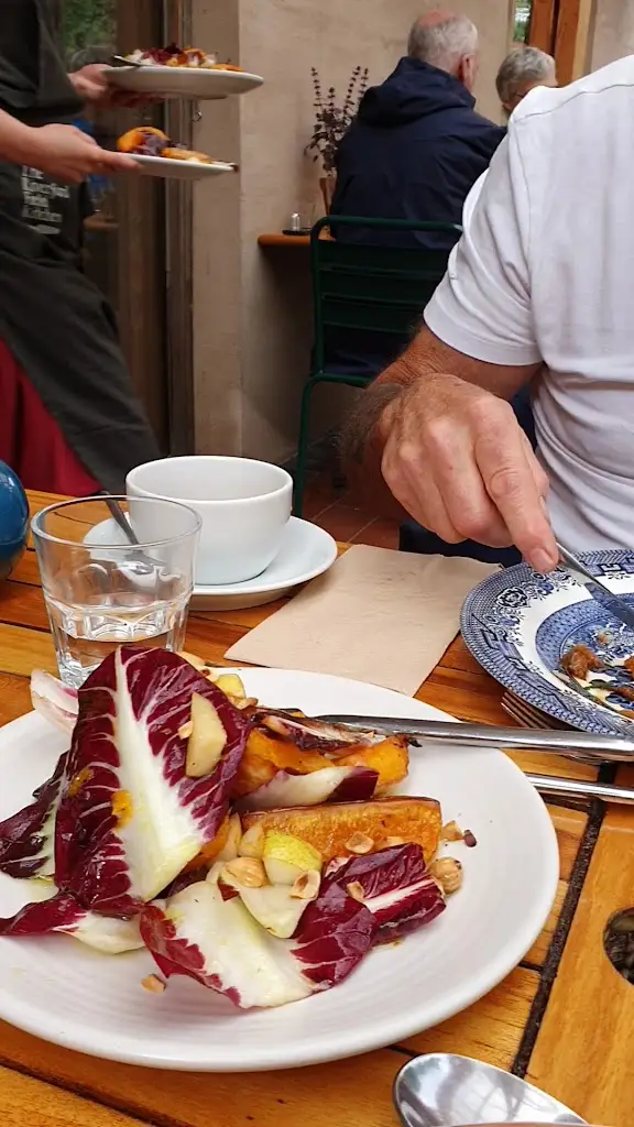 Riverford Field Kitchen - Organic Restaurant_Buckfastleigh_slider_image_2