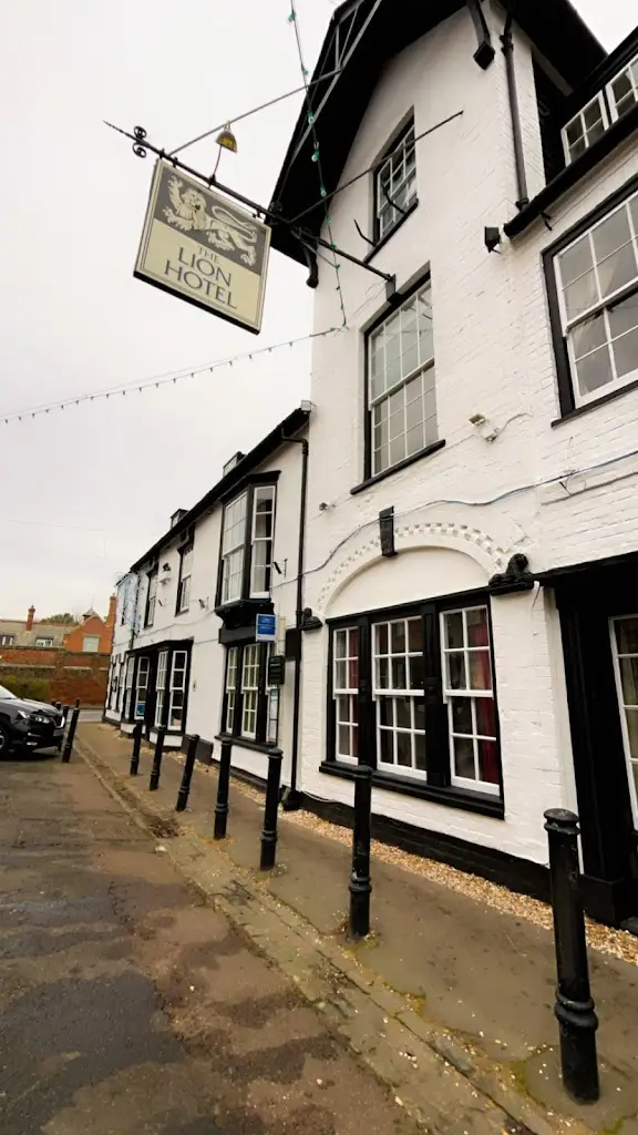 chris keeley_The Lion Hotel, Buckden_Buckden_review