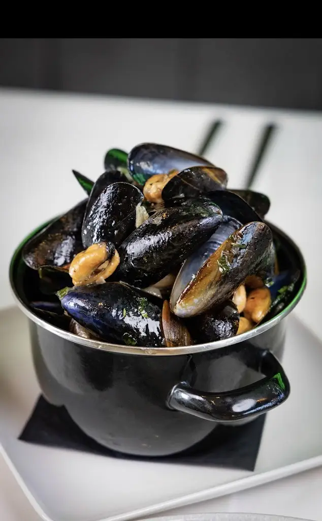 Menu_Manto's Meze Bar & Grill_Broxbourne_image_6