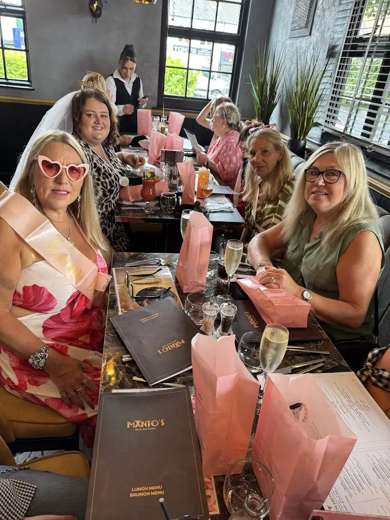 Meridian Building Plastics Ltd_Manto's Meze Bar & Grill_Broxbourne_review
