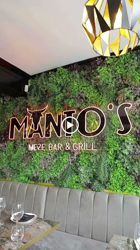Manto's Meze Bar & Grill_Broxbourne_slider_image_2