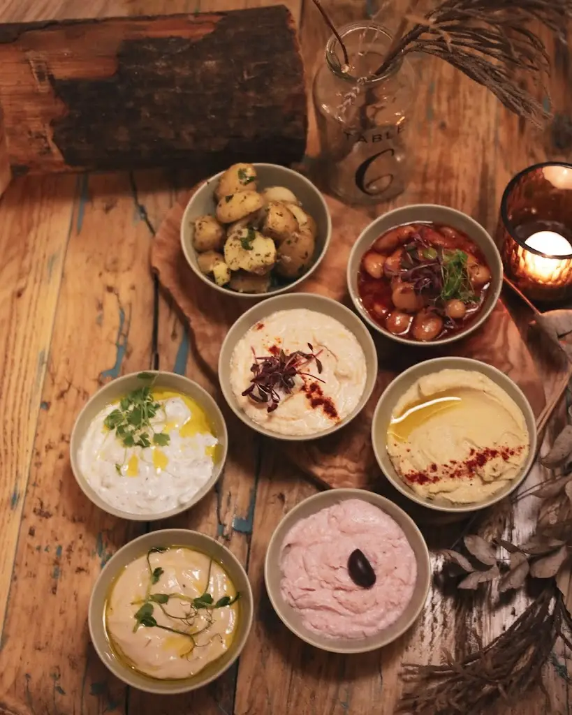 The Woodman & Olive Broxbourne_Broxbourne_slider_image_2