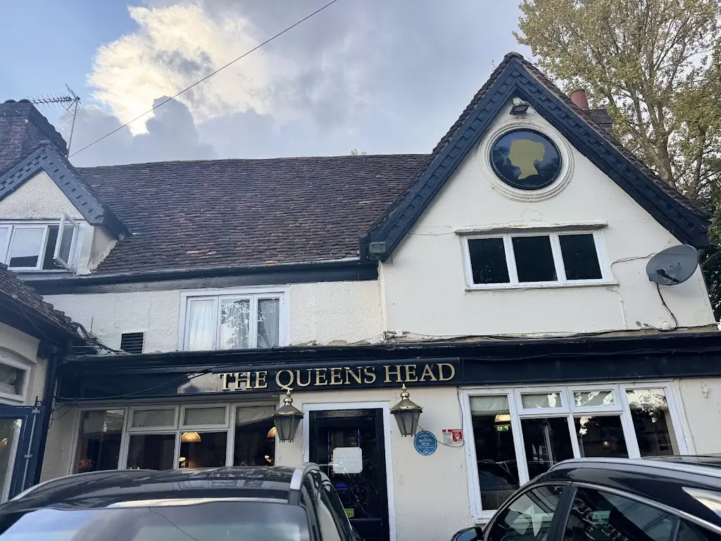 Mira D_The Queens Head_Broxbourne_review
