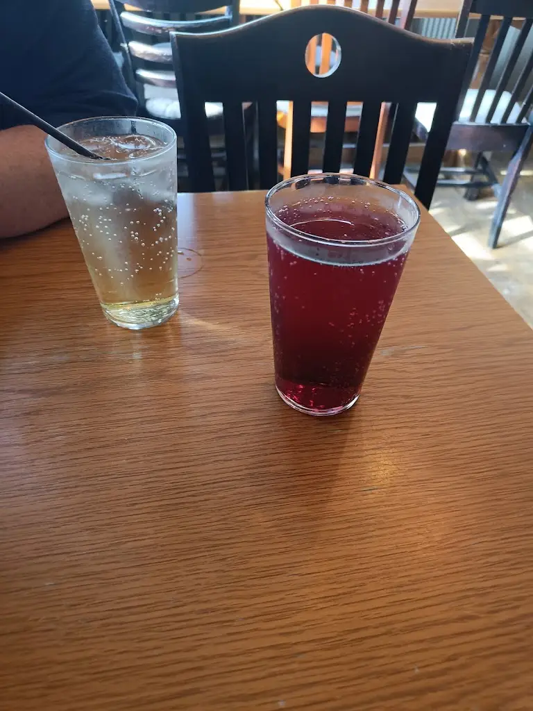 Chris Mcloughlin_White Horse_Broughton Astley_review