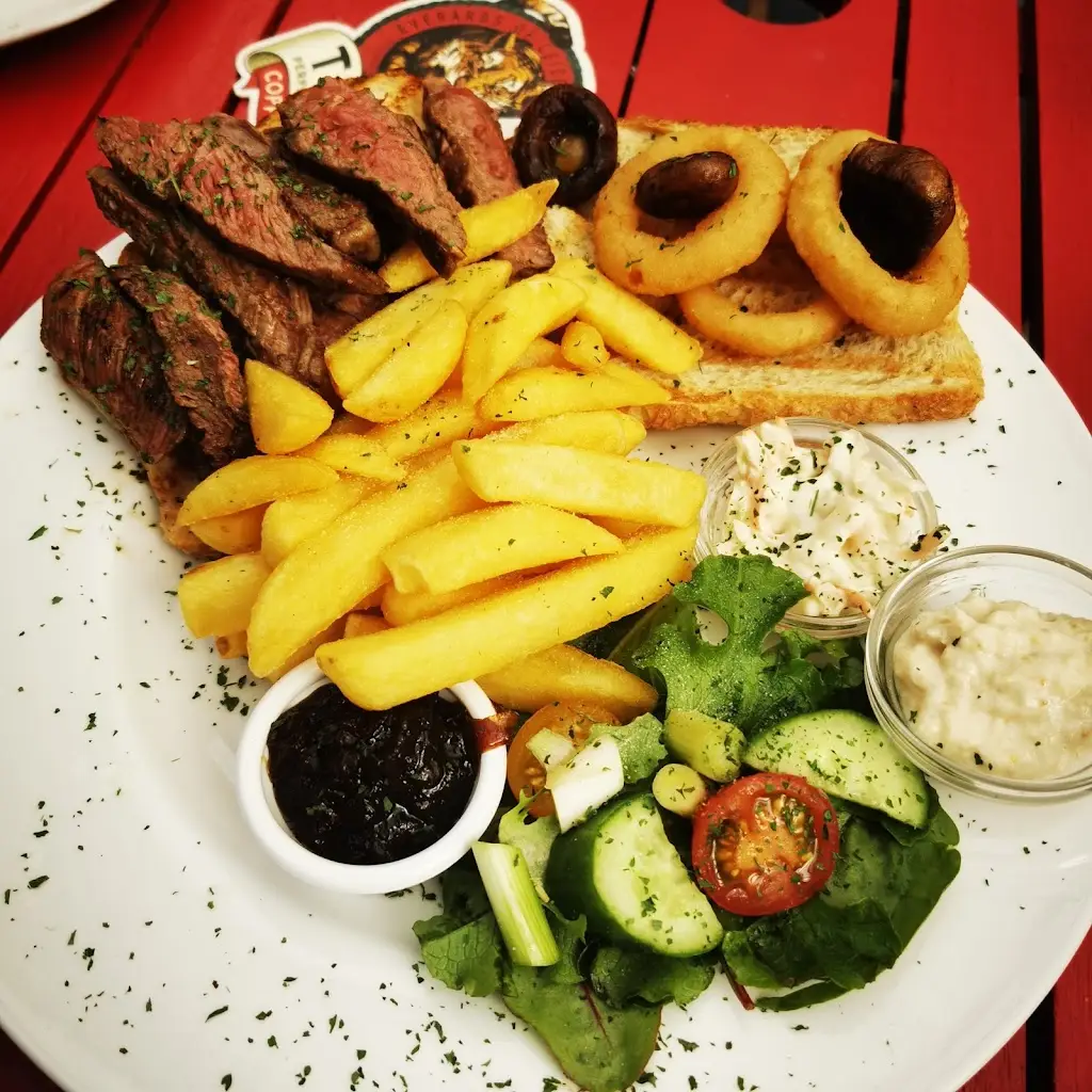 Menu_The Red Admiral_Broughton Astley_image_5