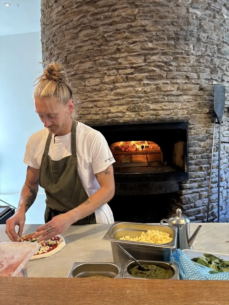 Matt Harris_At the Chapel_Bruton_review