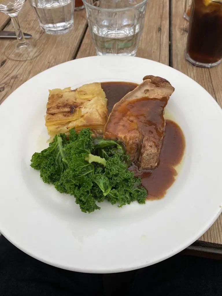 Rory O'Brien_Roth Bar_Bruton_review