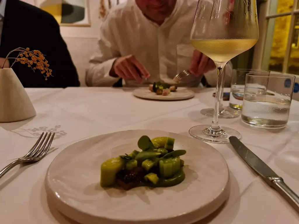 Menu_Osip restaurant_Bruton_image_6