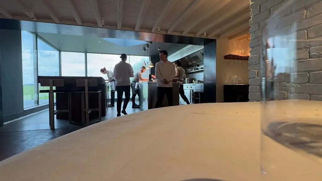 Osip restaurant_Bruton_slider_image_2