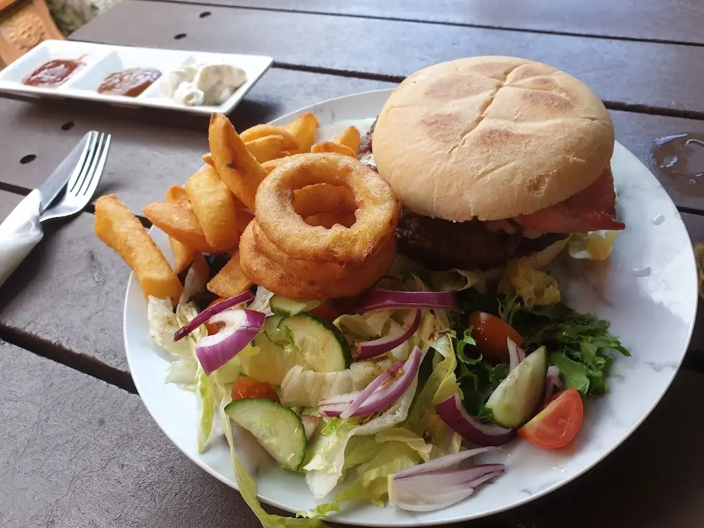 Ian Marshall_The Sun Inn_Bruton_review