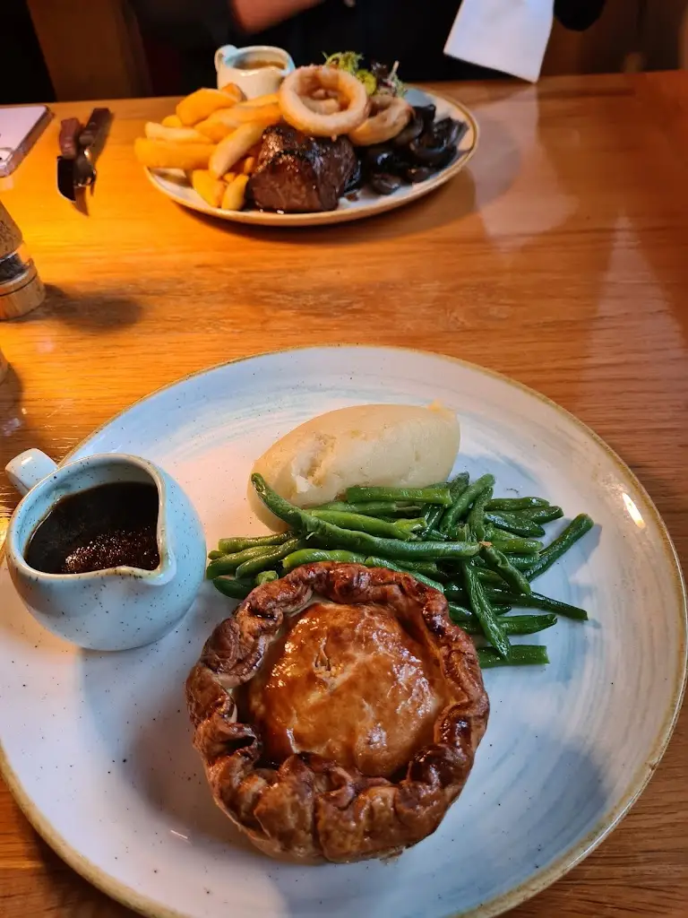 david wells_The Montague Inn_Bruton_review