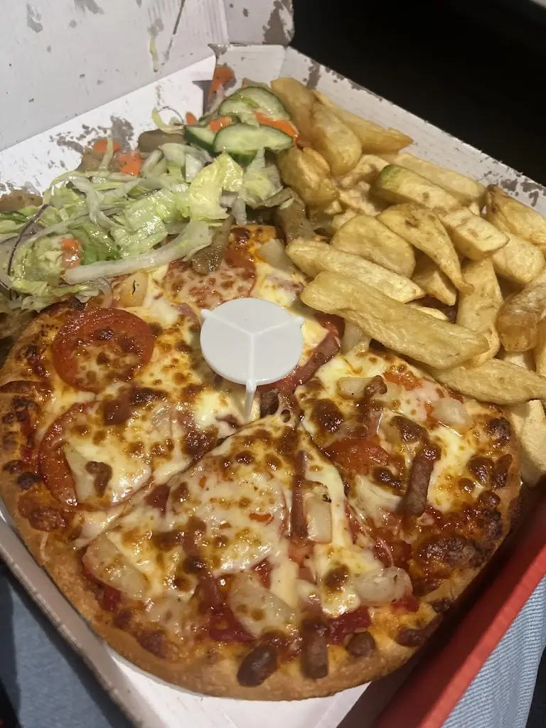 Sarah Cooper_Aladdins brownhills_Brownhills_review