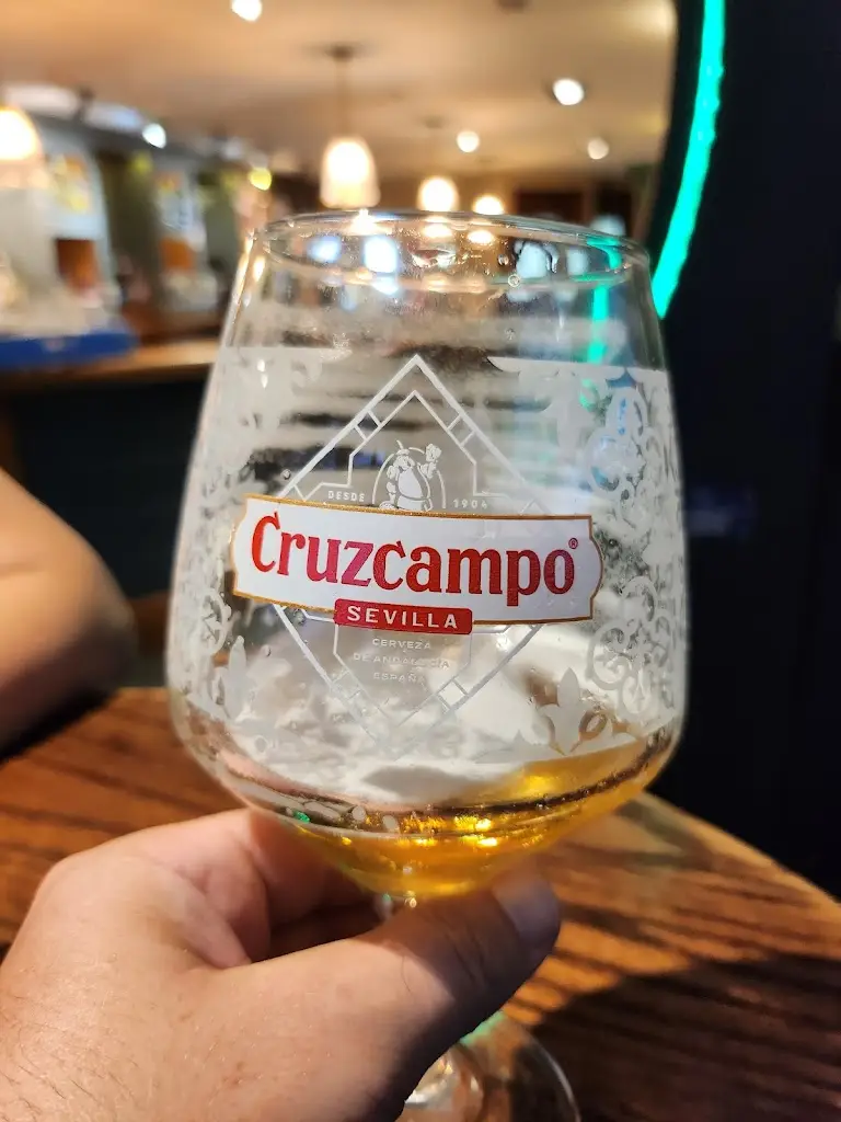 Carl Probert_Crown_Brownhills_review