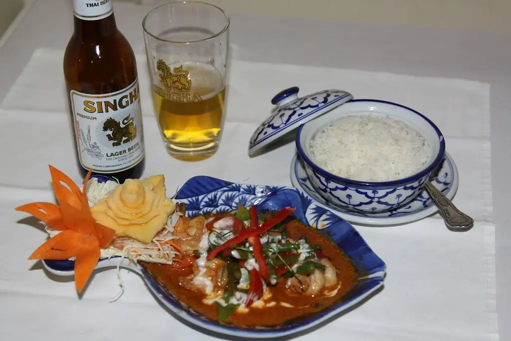 Thai Lanna - Chasewater_Brownhills_slider_image_2