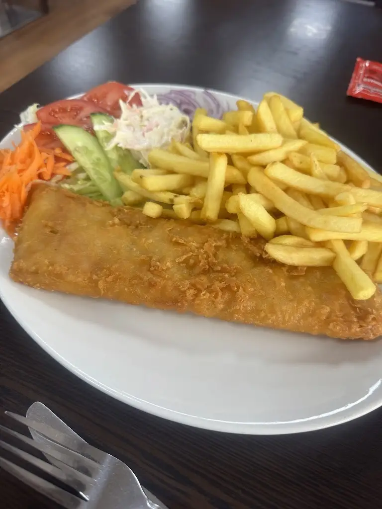 Sapphie L_Brownhills Cafe & Grill_Brownhills_review