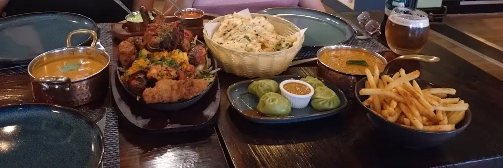 richard edgington_Casa Gurkha _Brownhills_review