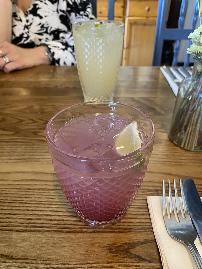 Baz Choudhury_Nags Head_Brownhills_recensione