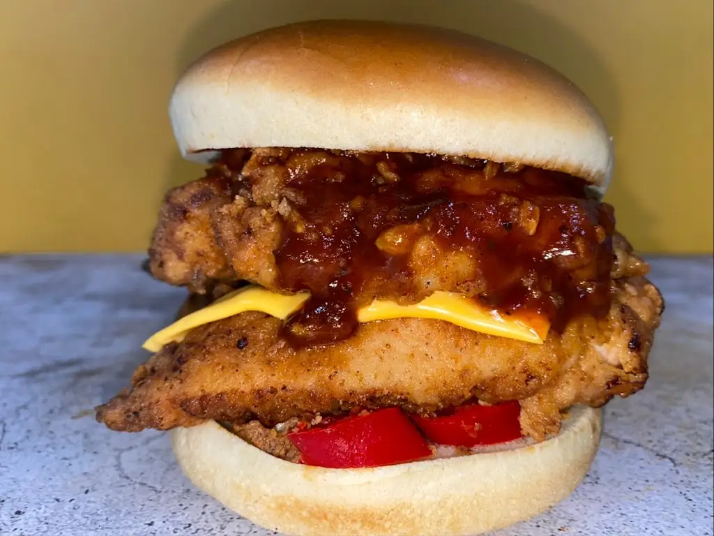 Menu_Chix_Brownhills_image_1