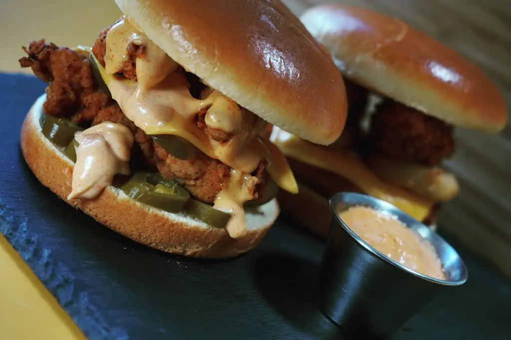 Menu_Chix_Brownhills_image_7