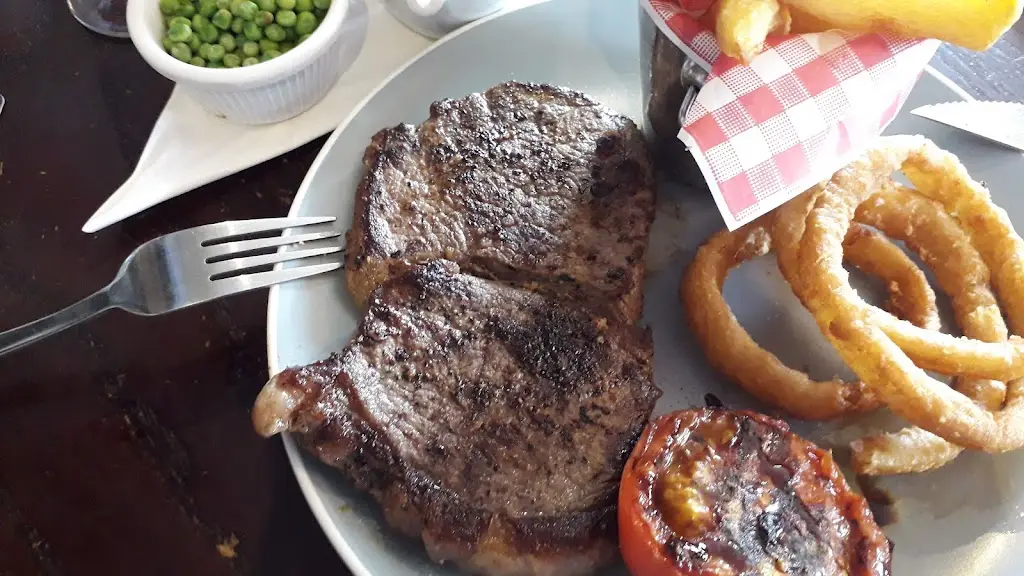 Menu_The Shire Oak_Brownhills_image_8