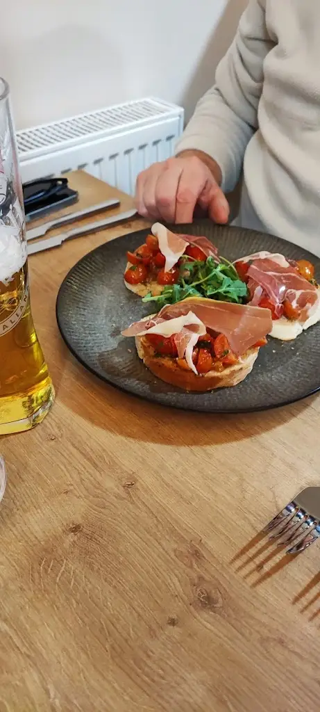 Menu_Cortina Italian Restaurant_Brownhills_image_5