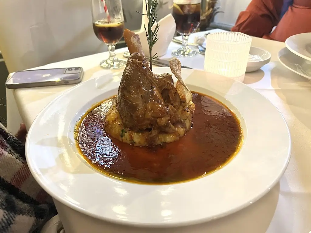 Daniel Bradley_Denis Turkish & Mediterranean Restaurant_Ambrosden_review