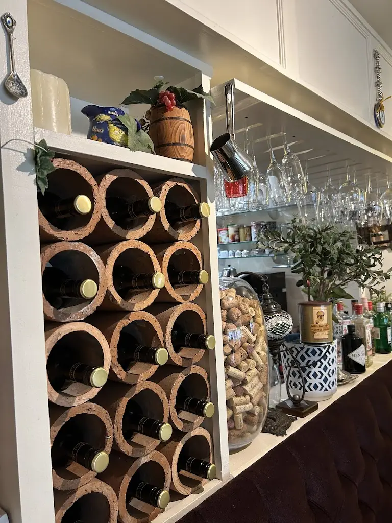 Denis Turkish & Mediterranean Restaurant restaurant in Ambrosden