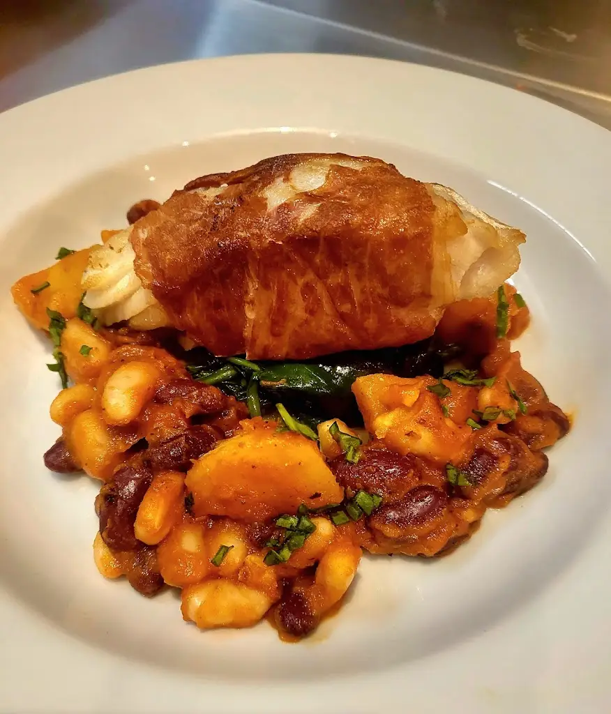 Copper Kitchen_Ambrosden_slider_image_3