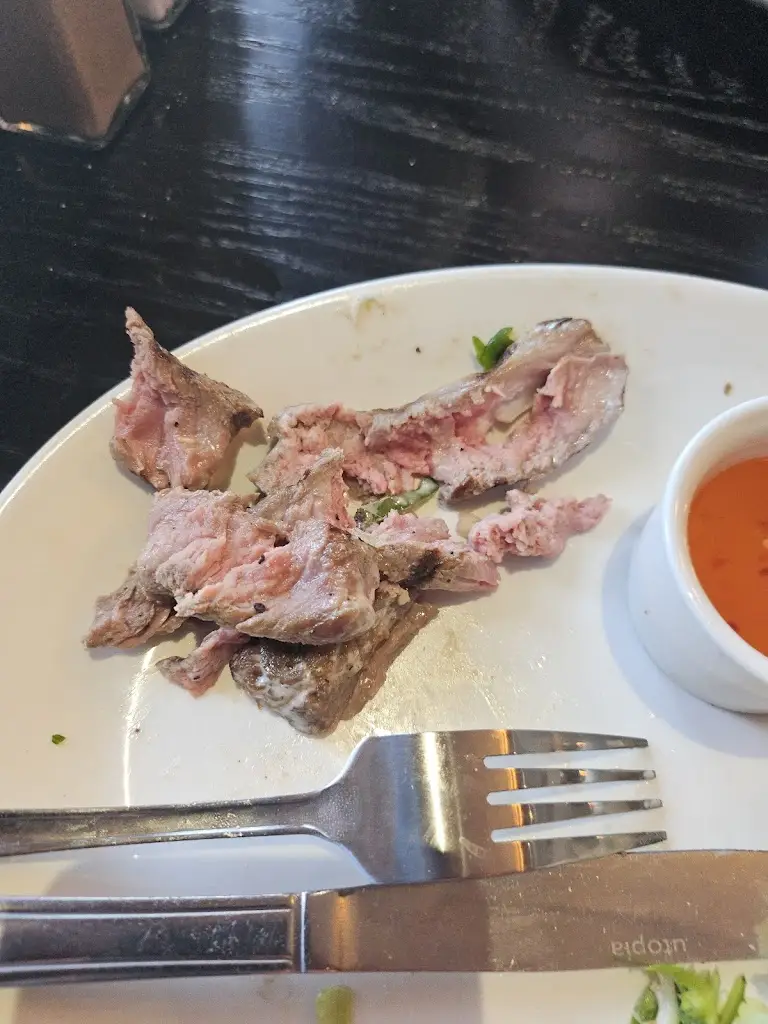 lyndsey marsh_Mill House_Broughton_review