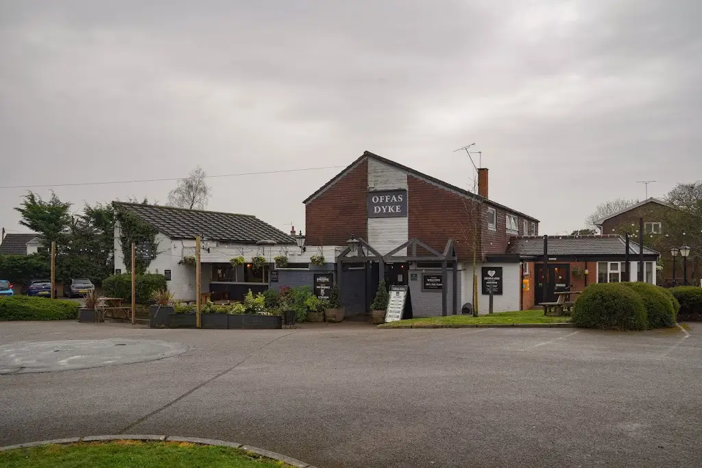 Offas Dyke Hotel_Broughton_slider_image_3