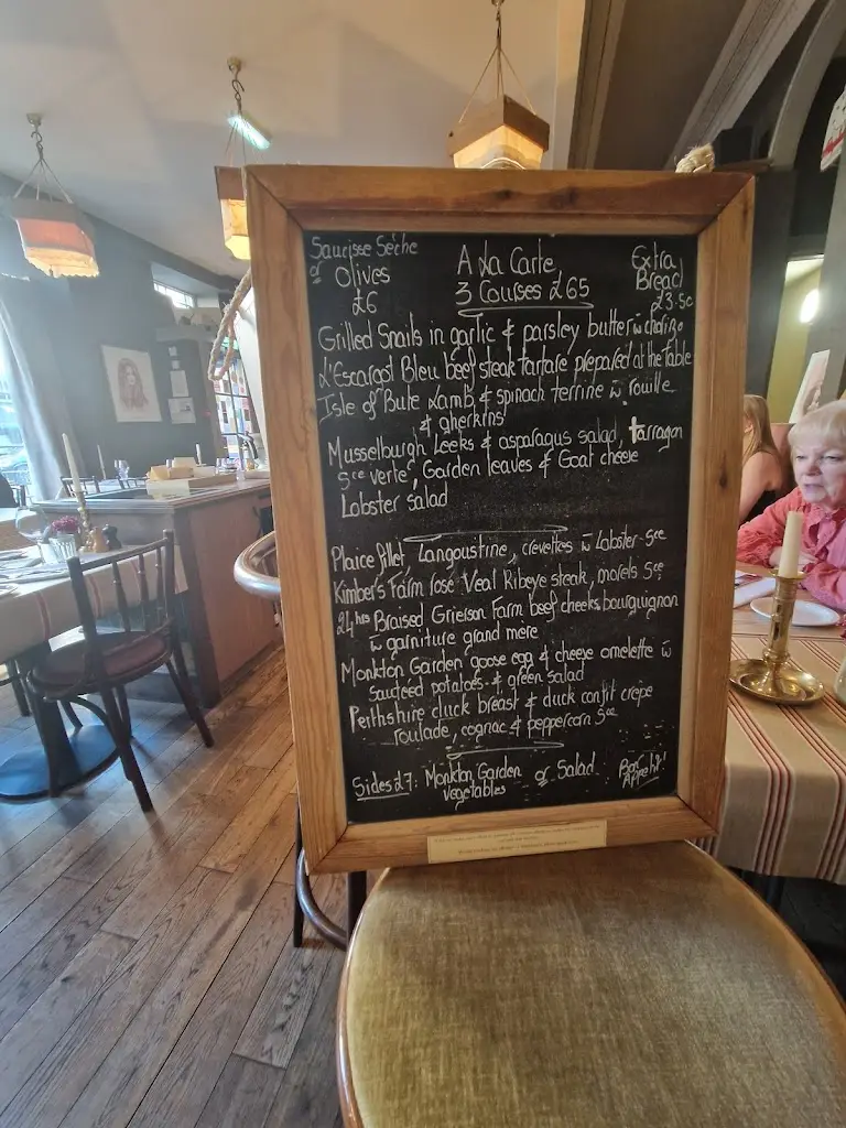 Menu_L'Escargot Bleu Restaurant and Wine Bar_Broughton_image_1