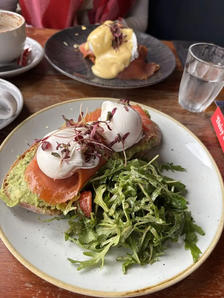 Sam Broadbank_The Olive Branch_Broughton_review