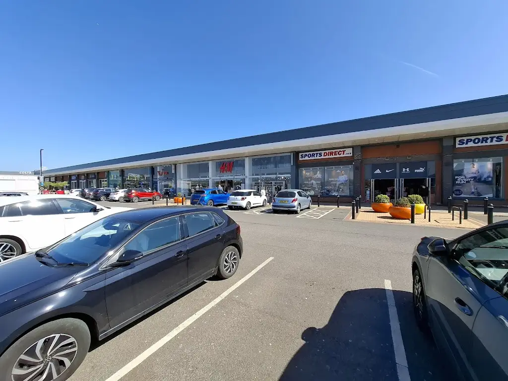 Chris Jackson_Broughton Shopping Park_Broughton_review