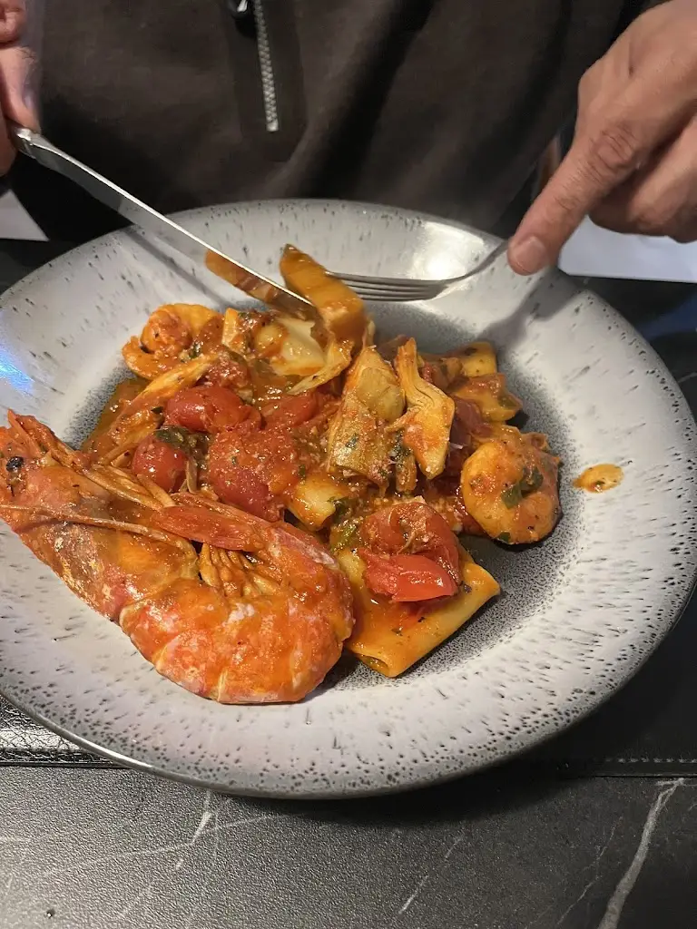 Kimberly Alostaz_Mamma Roma_Broughton_review