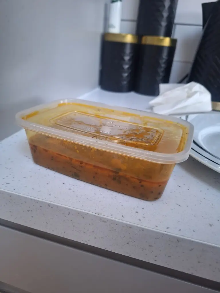 Karen Vaughan_Dipalee Lounge_Buckingham_review