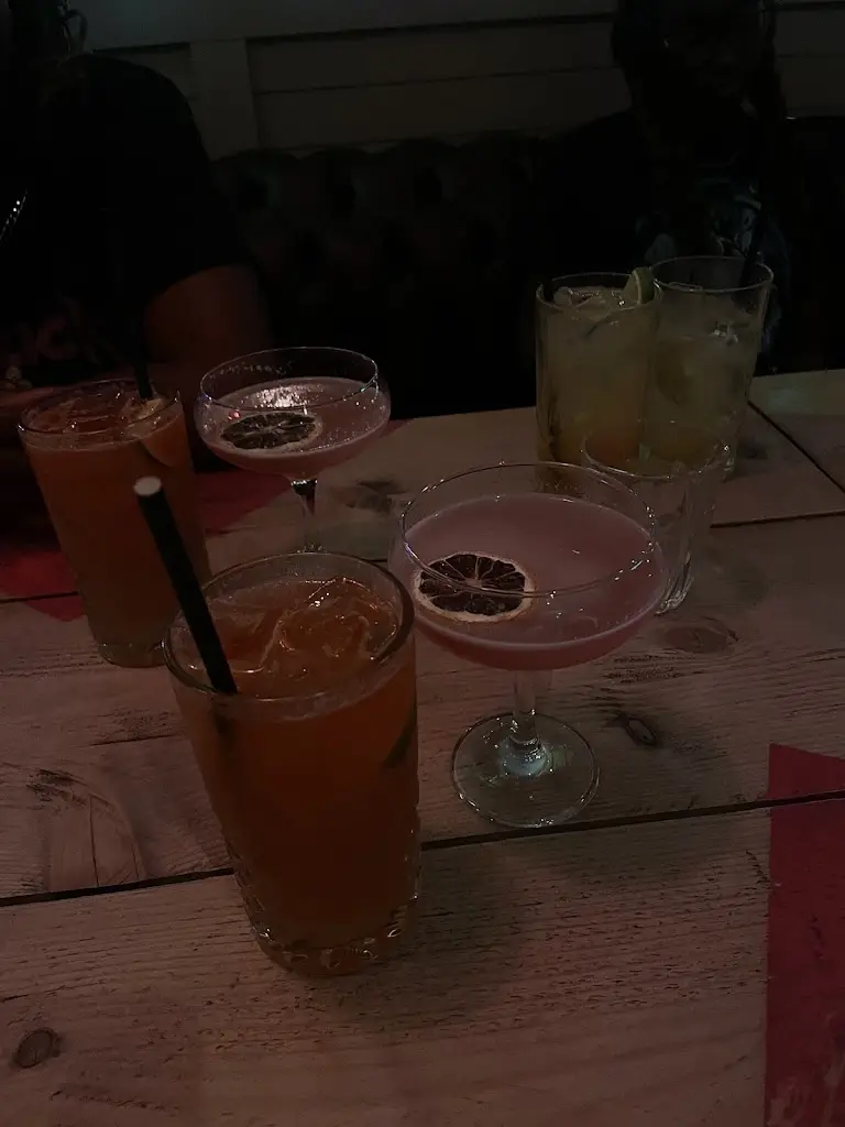 Damilola_Louis'_Buckingham_review