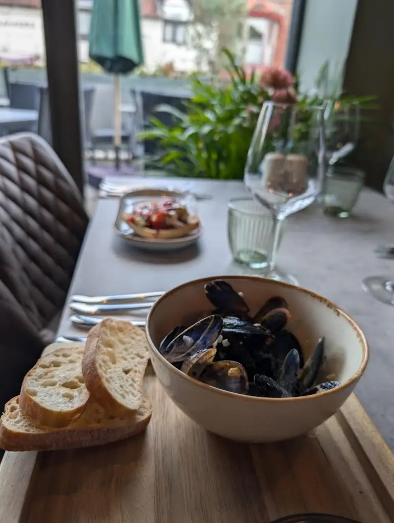 Seasons Restaurant and Bar_Broseley_slider_image_2