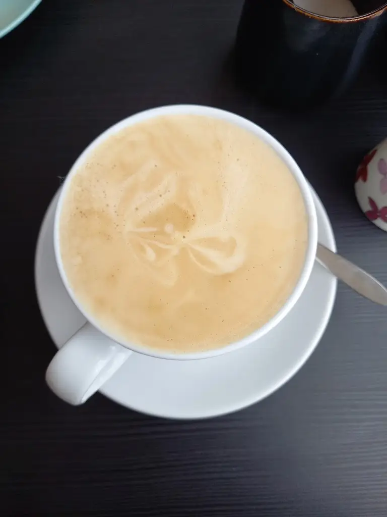 Hope Mcguire_Mikey’s Kitchen_Broseley_recensione