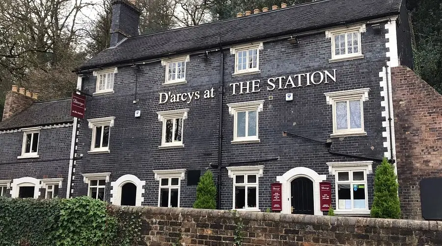 D’arcys At The Station_Broseley_slider_image_3