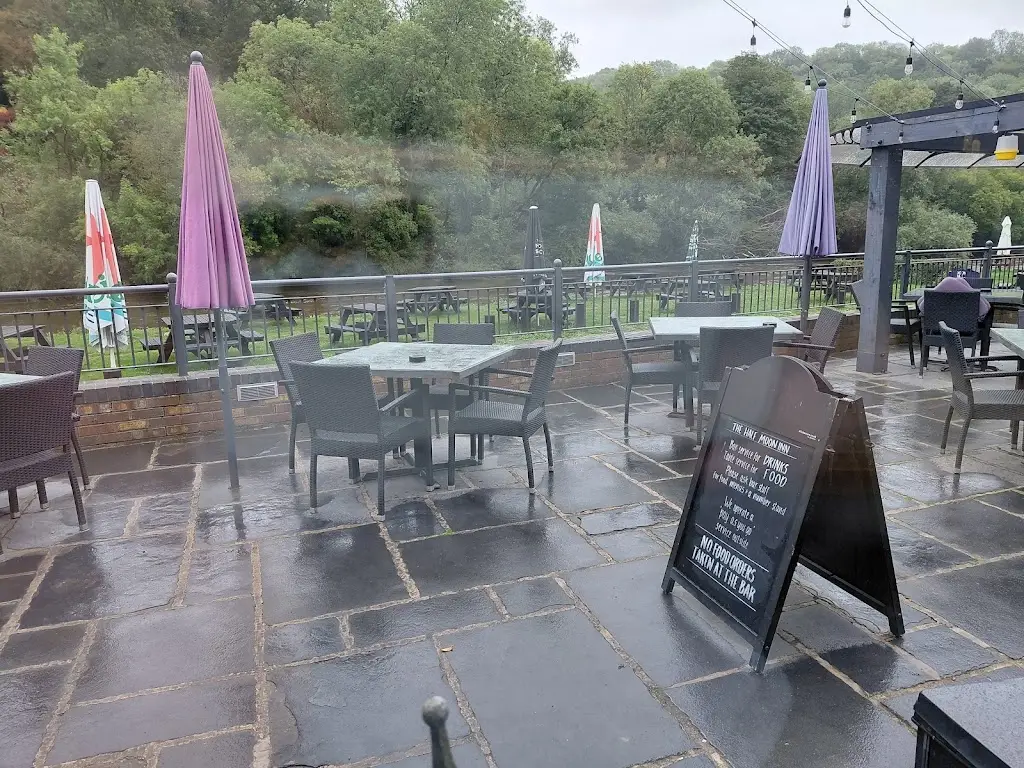 The Half Moon Inn_Broseley_slider_image_3