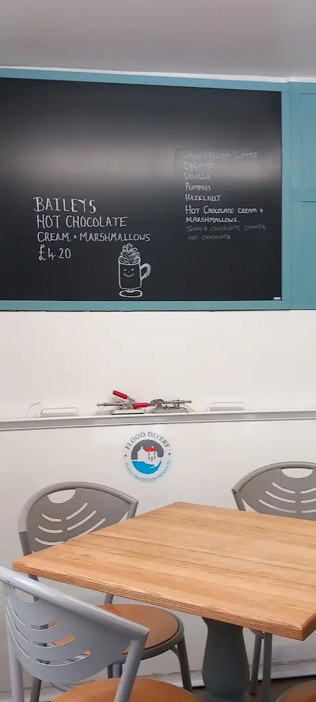 Roberto Huggs_Crust and Crumbs Ironbridge_Broseley_review