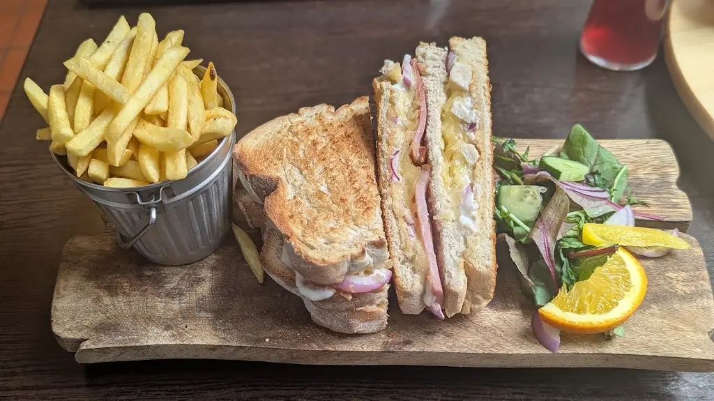 Jon Tench_Truffles Cafe_Broseley_review