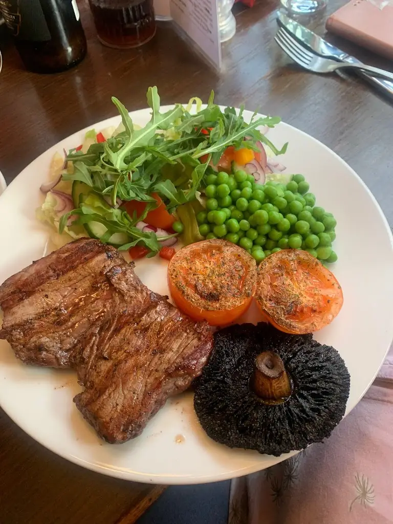 Menu_Foxy's Steak Bar_Bromyard_image_4