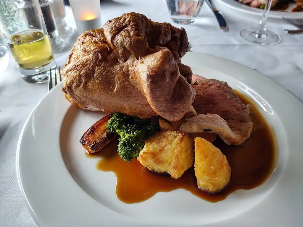 Green Cow Kitchens_Bromyard_slider_image_3