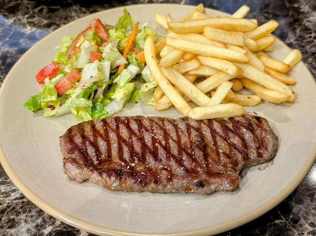 Az Jones_Hayat Turkish Kitchen Andover_Andover_recensione